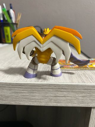 Gormiti Luminor Supremo Luminoso Figura + Carta