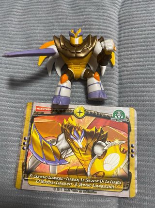 Gormiti Luminor Supremo Luminoso Figura + Carta