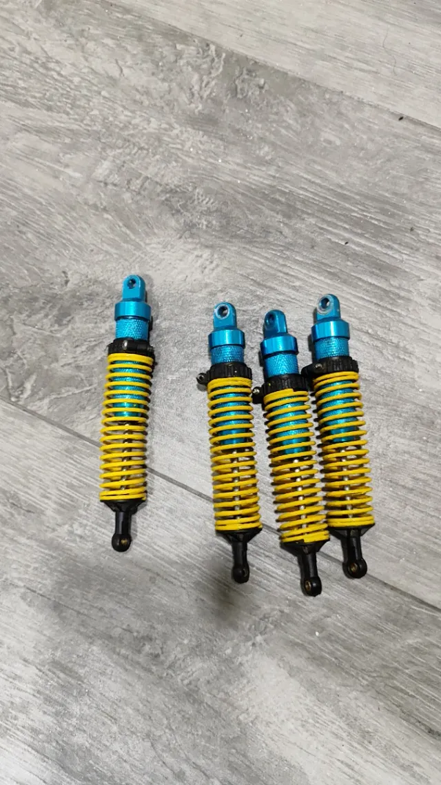 Amortiguadores RC (4 unidades)