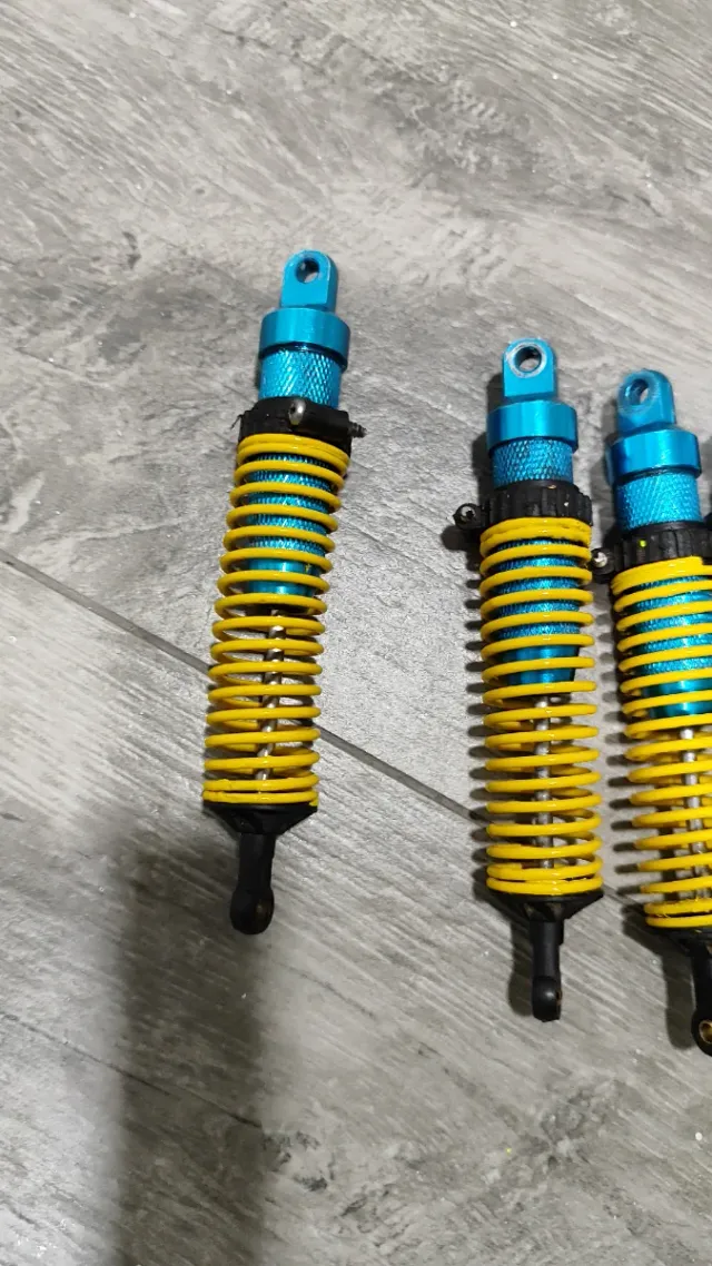 Amortiguadores RC (4 unidades)