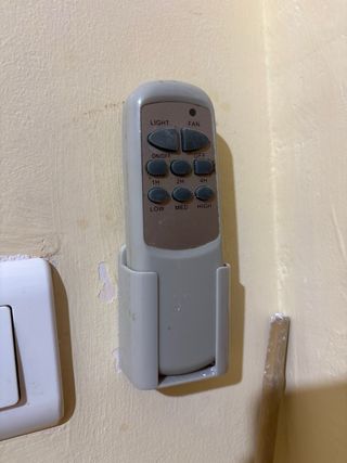 Ventilador de techo con mando a distancia