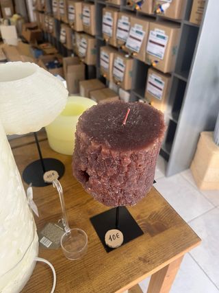 Vela tronco cera marrón