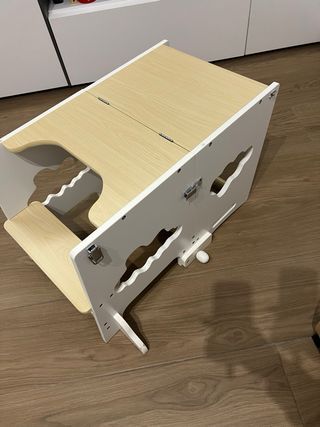 Torre de aprendizaje infantil