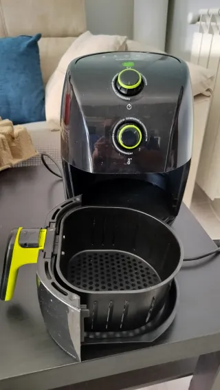 Cecotec Freidora de Aire Negra