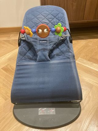 Hamaca BabyBjörn Juguete incluido