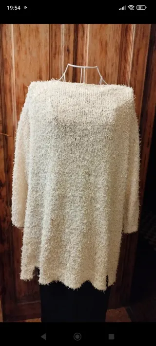 Chaqueta Marfil con Lentejuelas y Manga Francesa