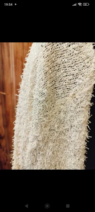 Chaqueta Marfil con Lentejuelas y Manga Francesa