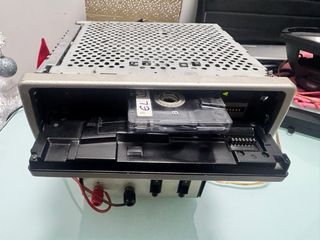 Radio Panasonic FX220N para reparar