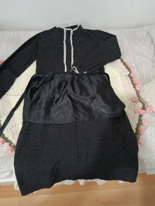 Traje de casera negro y blanco