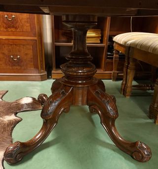 Mesa Oval de Comedor Madera