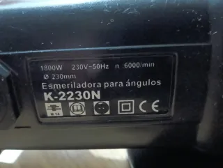 Taladro Percutor Makita HR2230 Profesional