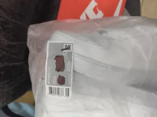 Zapatillas blancas nuevas!