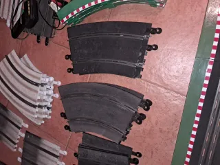 Lote piezas Scalextric todo lo de las fotos