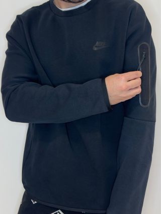Nike Tech Fleece Negra Sudadera Cuello Redondo L