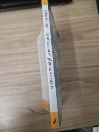 El niño con el pijama de rayas/ The Boy in the ...