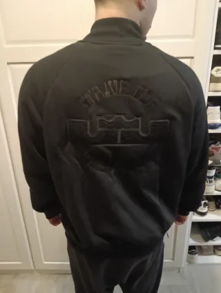 Chaqueta Nike LeBron Negra