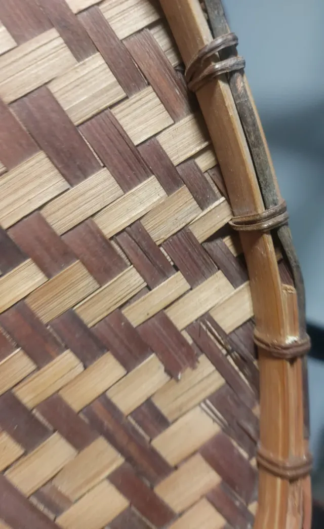 Cernidor indígena guahibo fibra vegetal