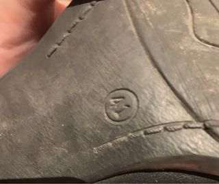 Botines negros con hebilla