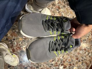 Deportivos Nike Talla 42