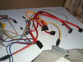 Kit Puertos, Diodos y Cables PC