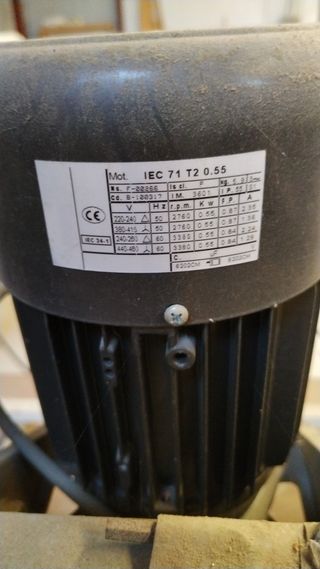 Embisagradora Eléctrica Trifásica Manual