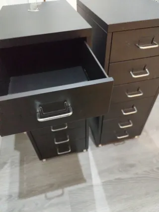 Cajonera de oficina metálica negra