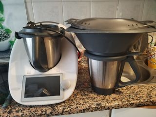 Thermomix TM6 con vaso extra