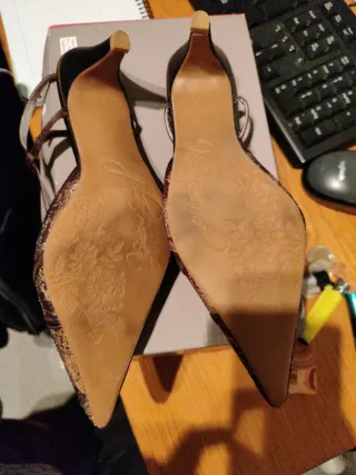 Zapatos de fiesta marrones talla 37