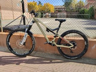 Commencal Meta