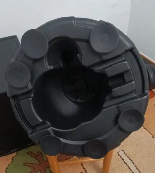 Balón de boxeo y guantes