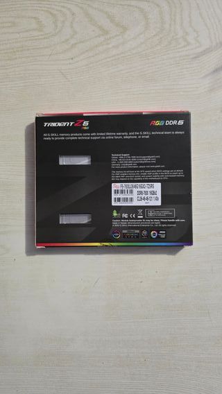 Memoria RAM DDR5 32GB 7600Mh Gskill Trident Z5 RGB