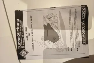 Manta Tucano Honda Forza 125/350 modelo R220X