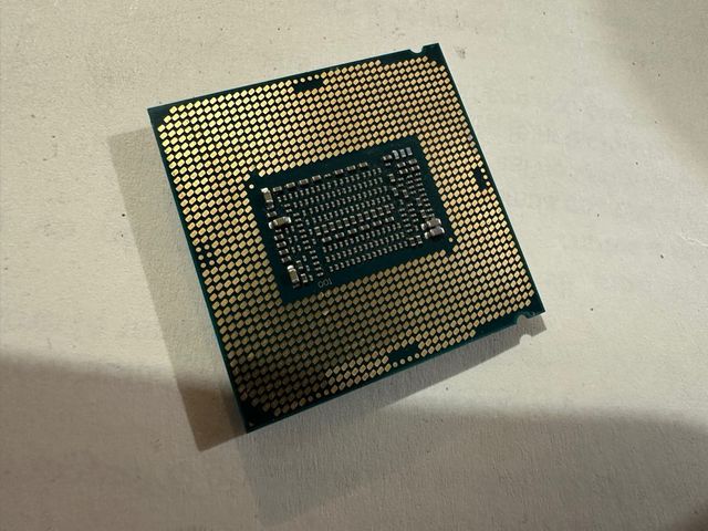 Intel Core i5 8400