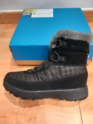 Botas de nieve Columbia negras y grises