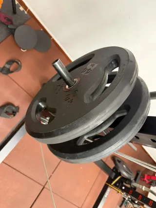 Gimnasio doméstico completo