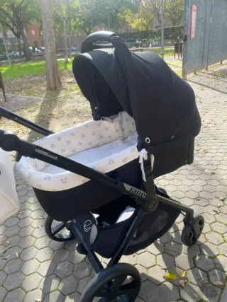 Carrito Jané como nuevo con capazo y bolso