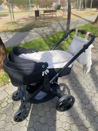 Carrito Jané como nuevo con capazo y bolso