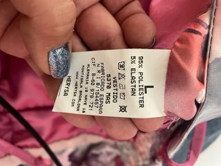 Vestido floral con torera