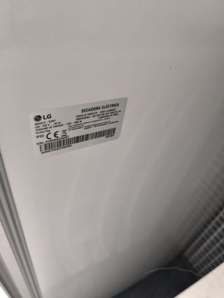 Secadora modelo LG S3WF vapor, plancha y higieniza