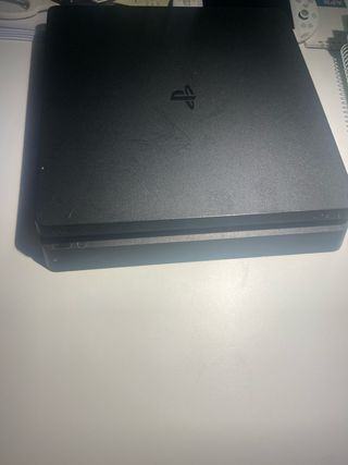 PS4 (PlayStation 4) Negra + Juegos