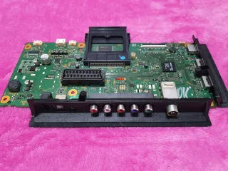 Main! TV. / SONY. Modelo: 32R403B