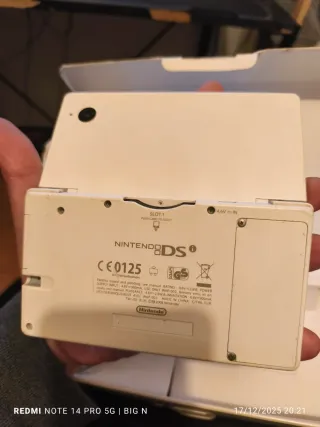 Nintendo DSi Blanca en Caja