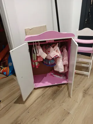 Armario, cuna litera y trona Nenuco o bebes