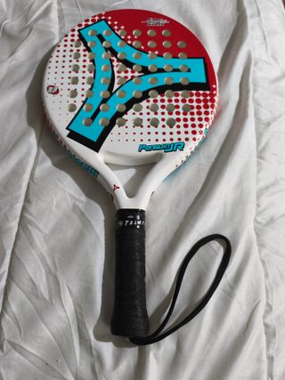 Pala de pádel infantil