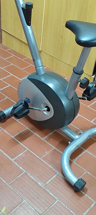 2 Bicicletas: Elíptica y Estática