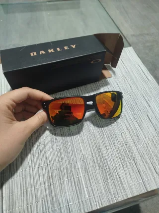 Gafas de sol Oakley Holbrook Negras Naranja
