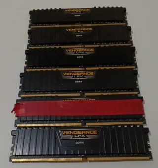 Kit de memoria RAM Corsair Vengeance LPX