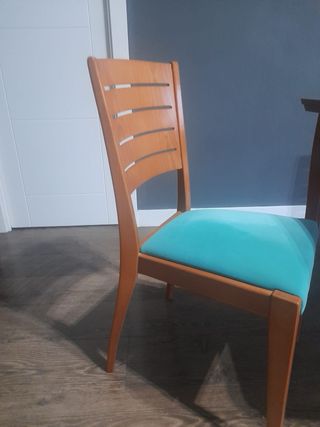 Mesa extensible madera + 4 sillas