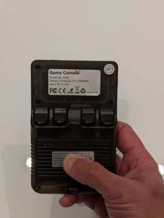 Console Retrò R36S Nera Trasparente