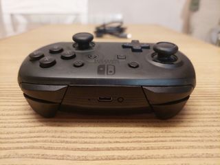 Mando Nintendo Switch Pro